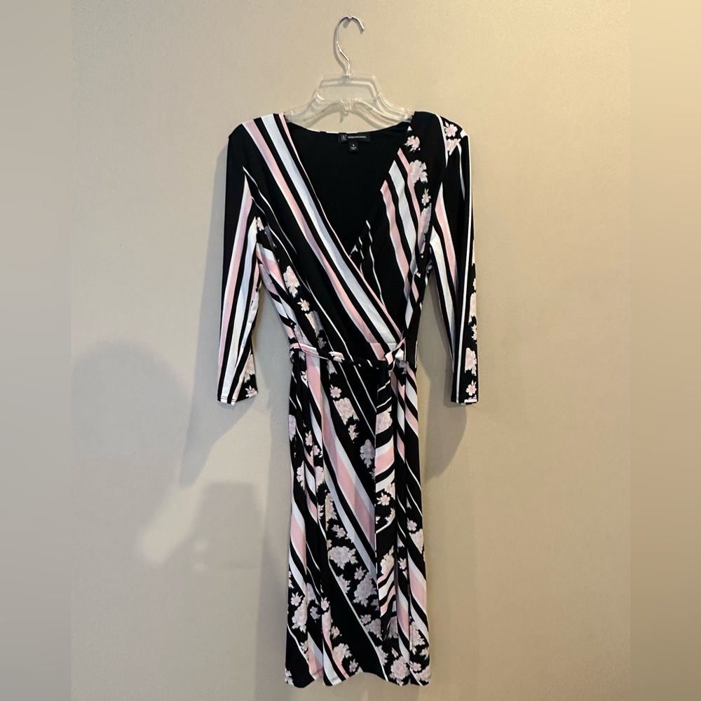 INC INTERNATIONAL CONCEPTS black and pink striped and floral midi wrap dress